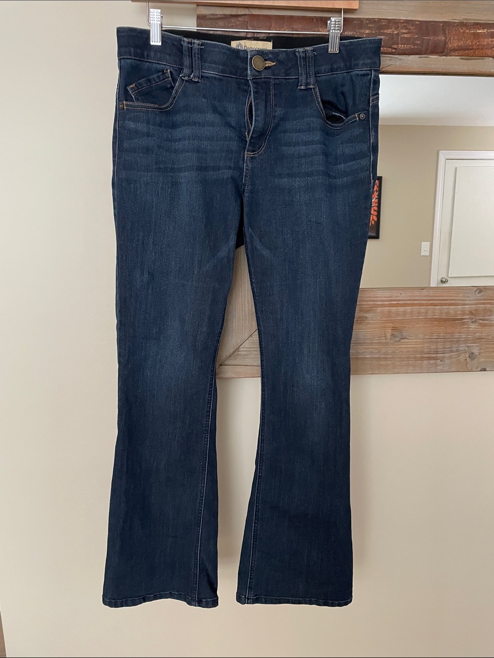 Democracy Itty Bitty Bootcut Jeans